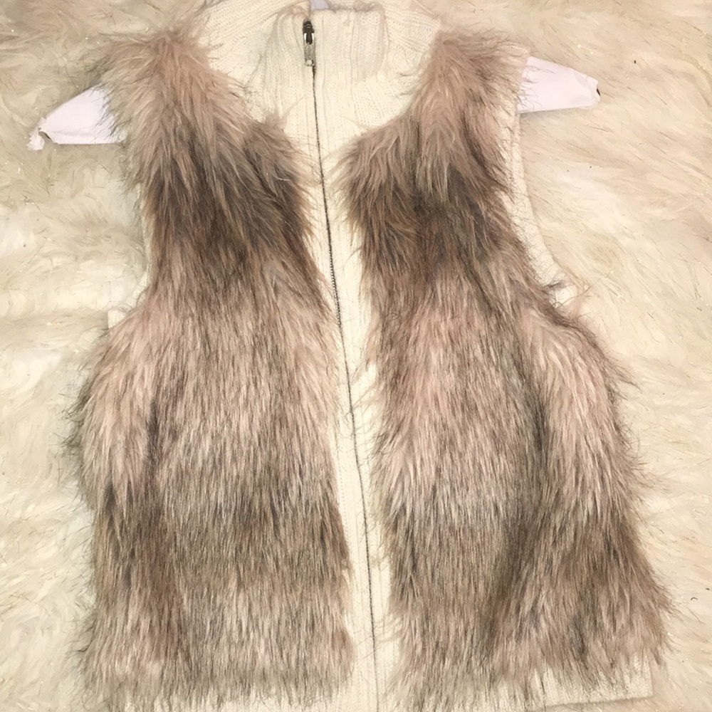 Fur vest